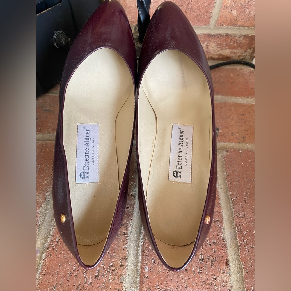 Etienne Aigner Women's Burgundy Heels
